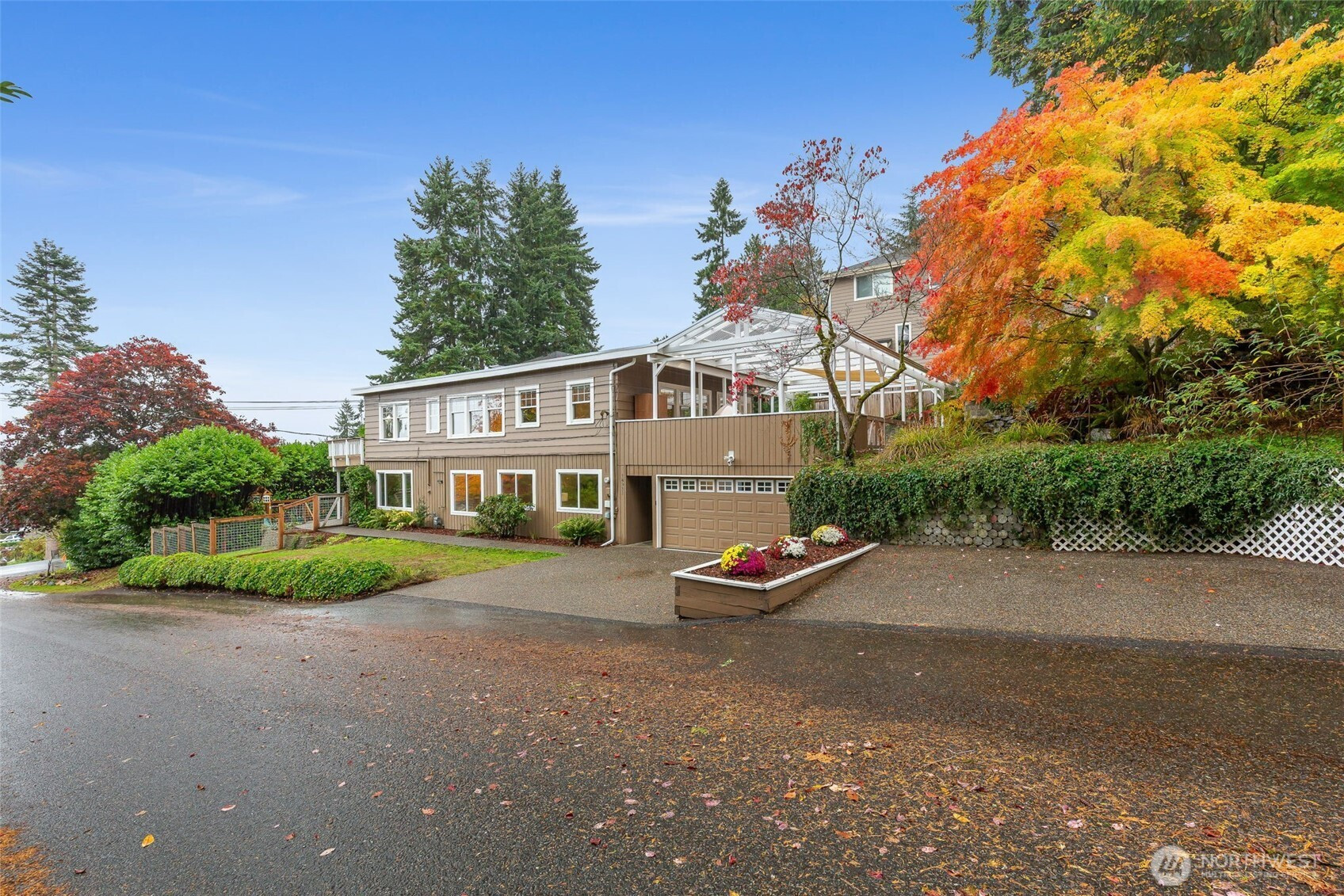 18921 16th Avenue NE, Shoreline, WA 98155