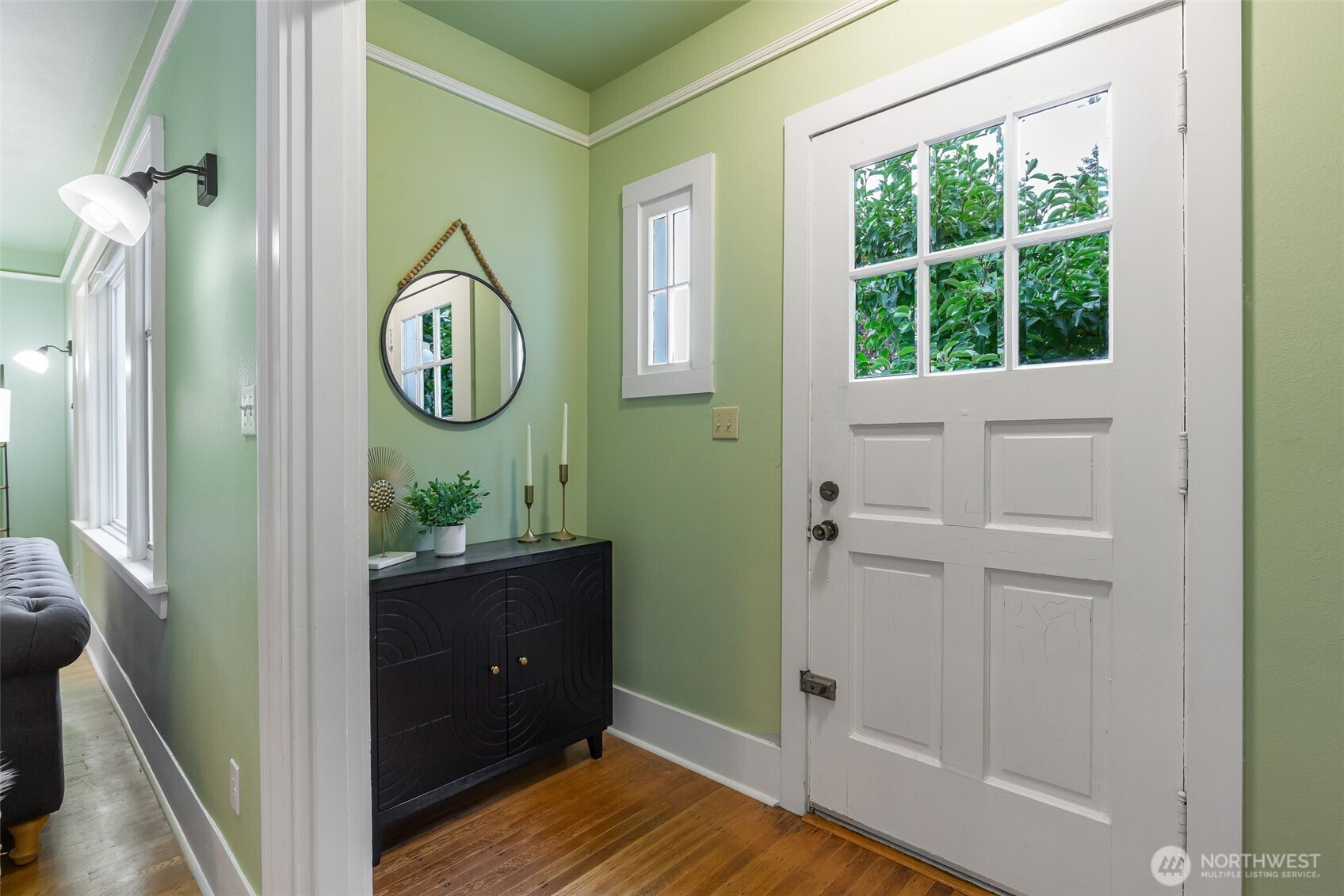 18921 16th Avenue NE, Shoreline, WA 98155