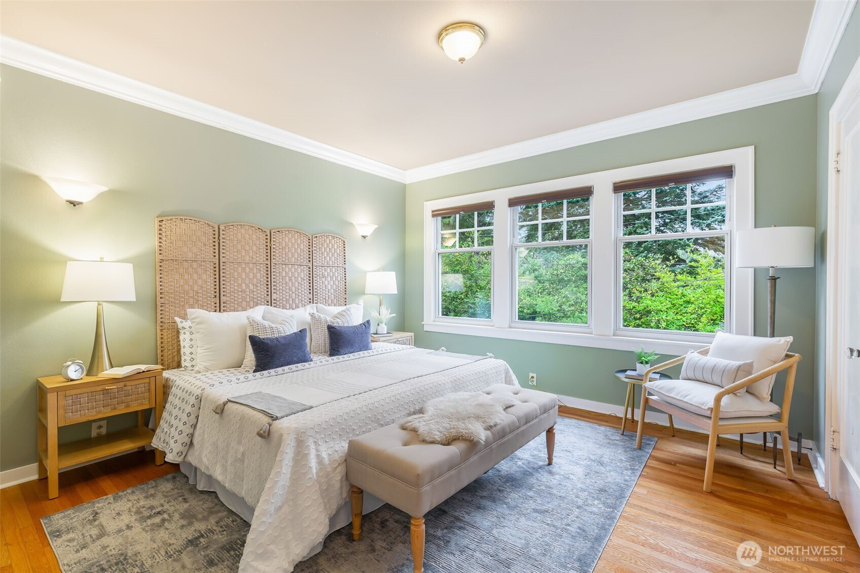 18921 16th Avenue NE, Shoreline, WA 98155