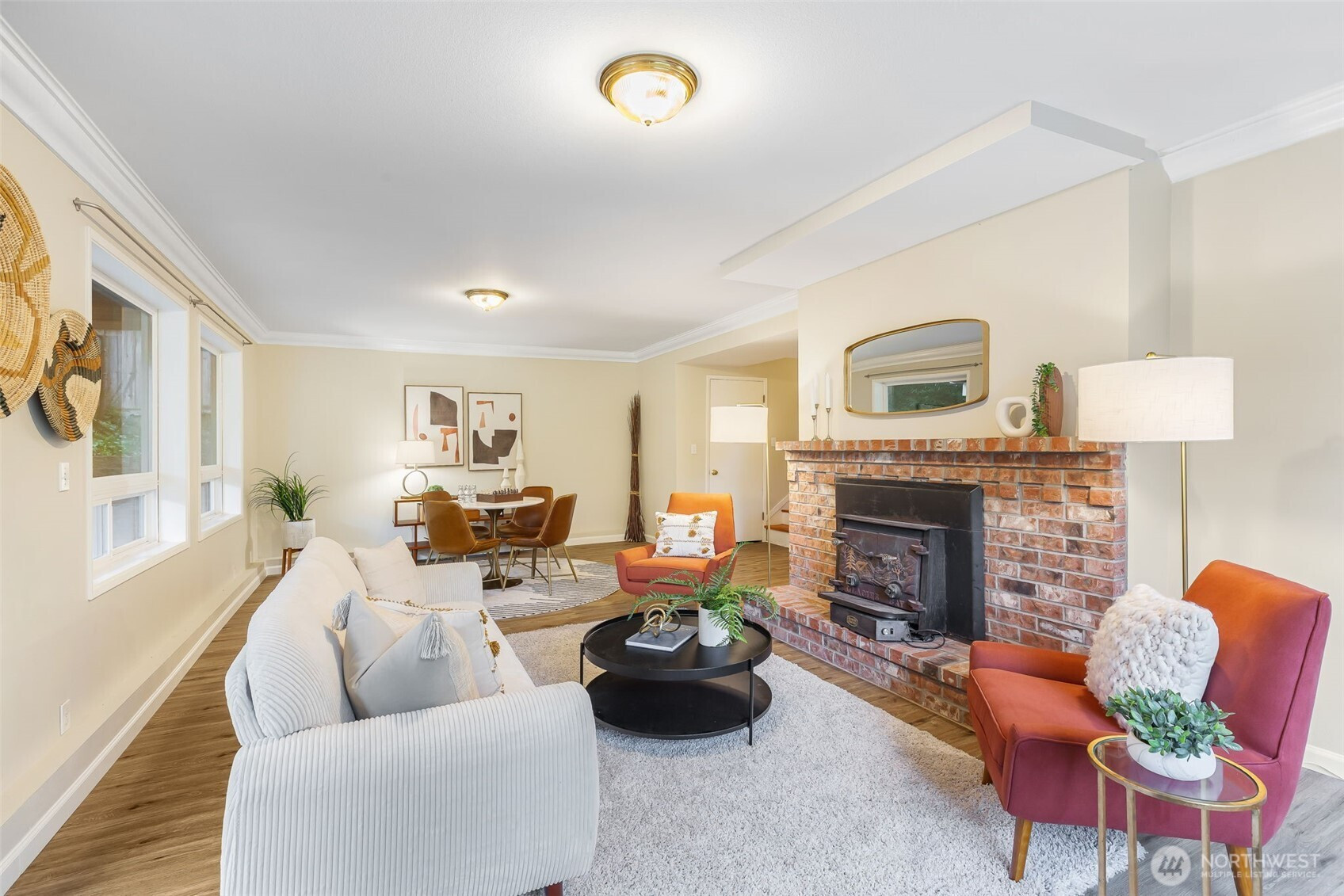 18921 16th Avenue NE, Shoreline, WA 98155