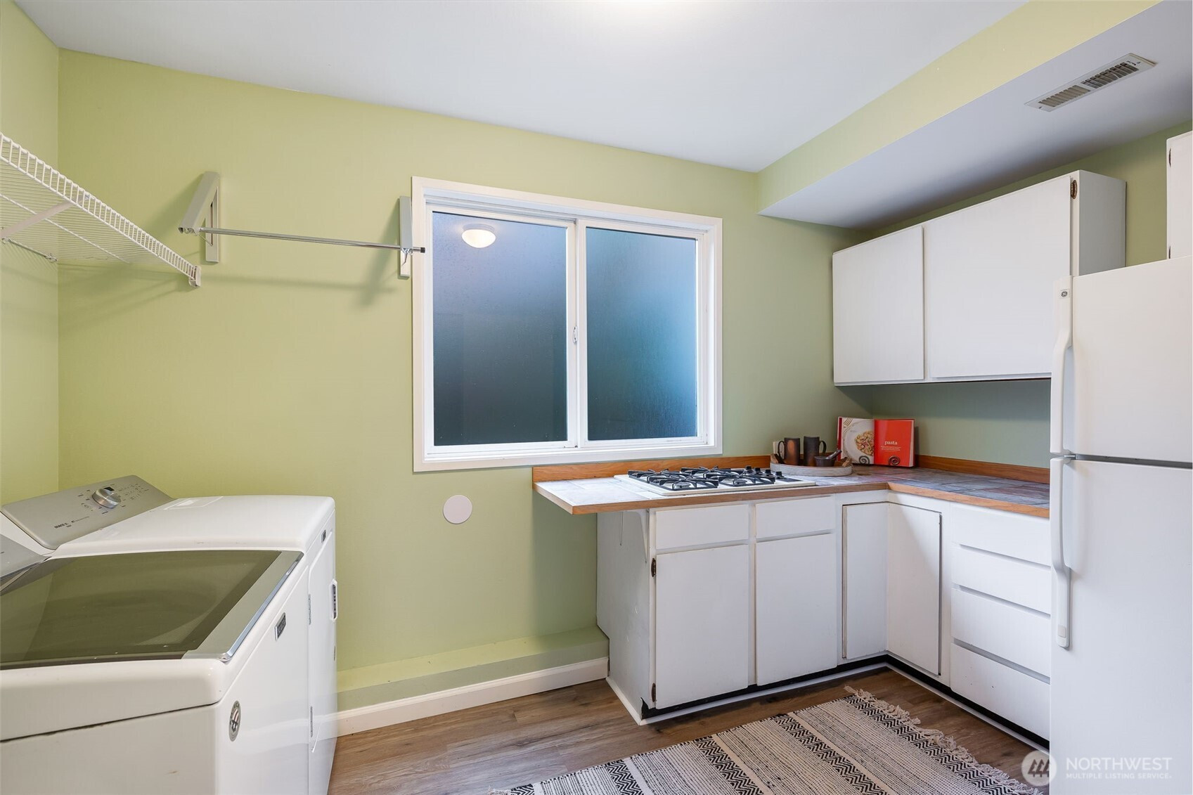 18921 16th Avenue NE, Shoreline, WA 98155