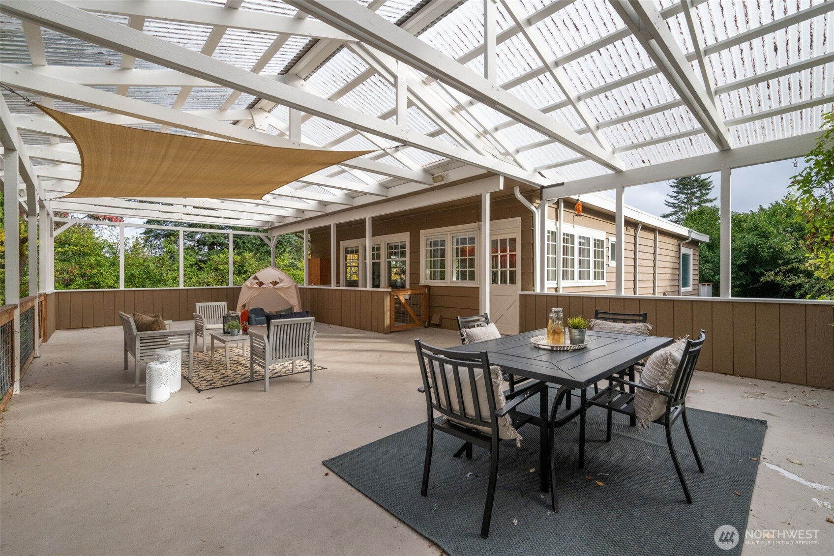 18921 16th Avenue NE, Shoreline, WA 98155