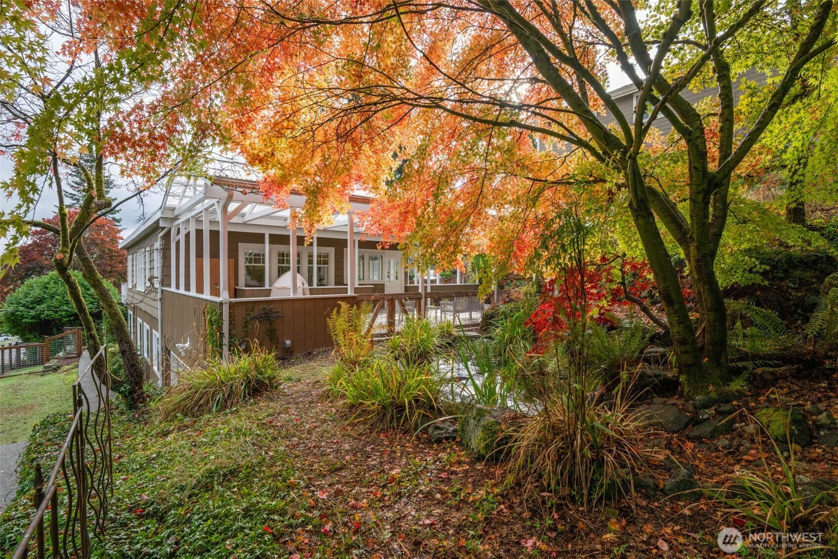 18921 16th Avenue NE, Shoreline, WA 98155