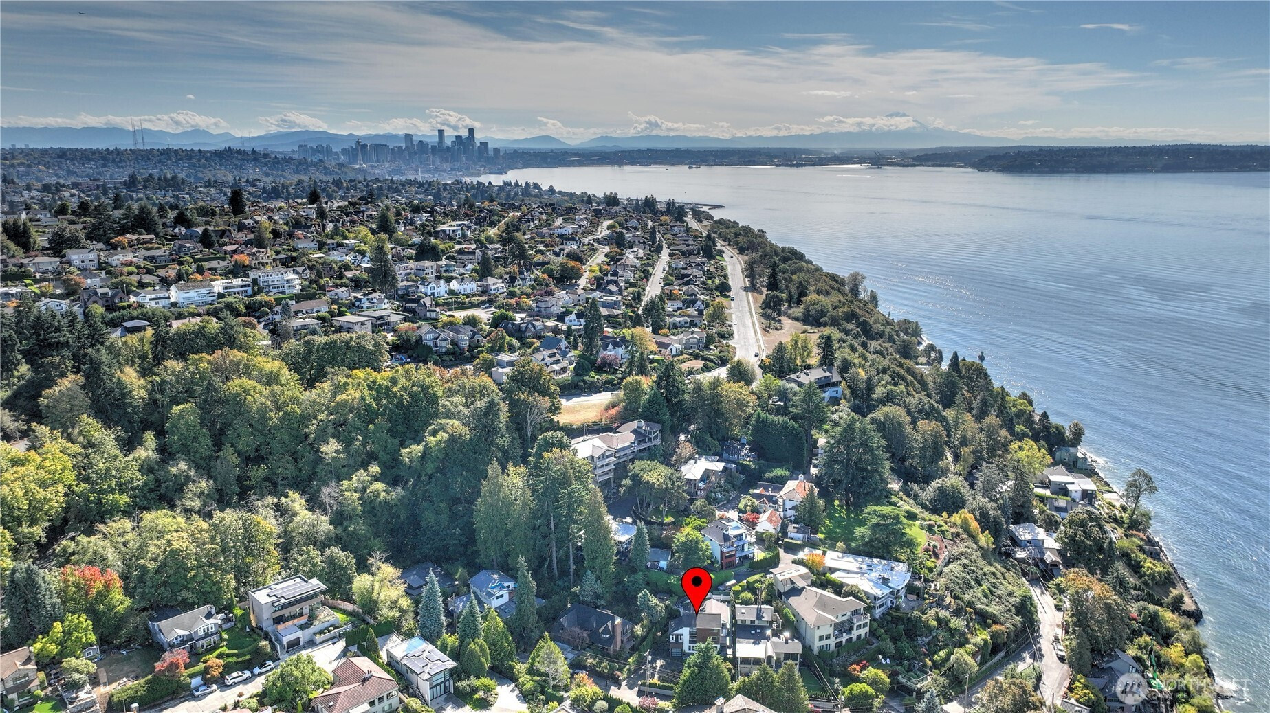 4527 W Raye Street, Seattle, WA 98199