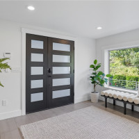 4527 W Raye Street, Seattle, WA 98199