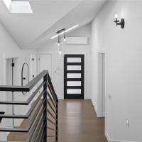 4527 W Raye Street, Seattle, WA 98199