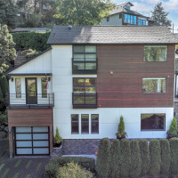 4527 W Raye Street, Seattle, WA 98199