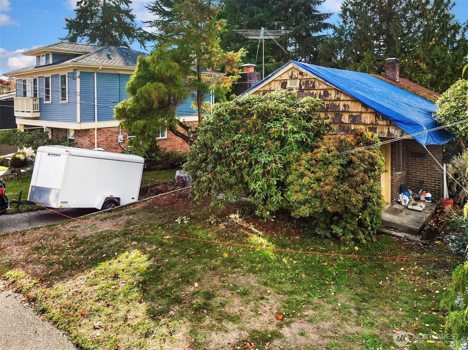 6517 39th Avenue NE, Seattle, WA 98115