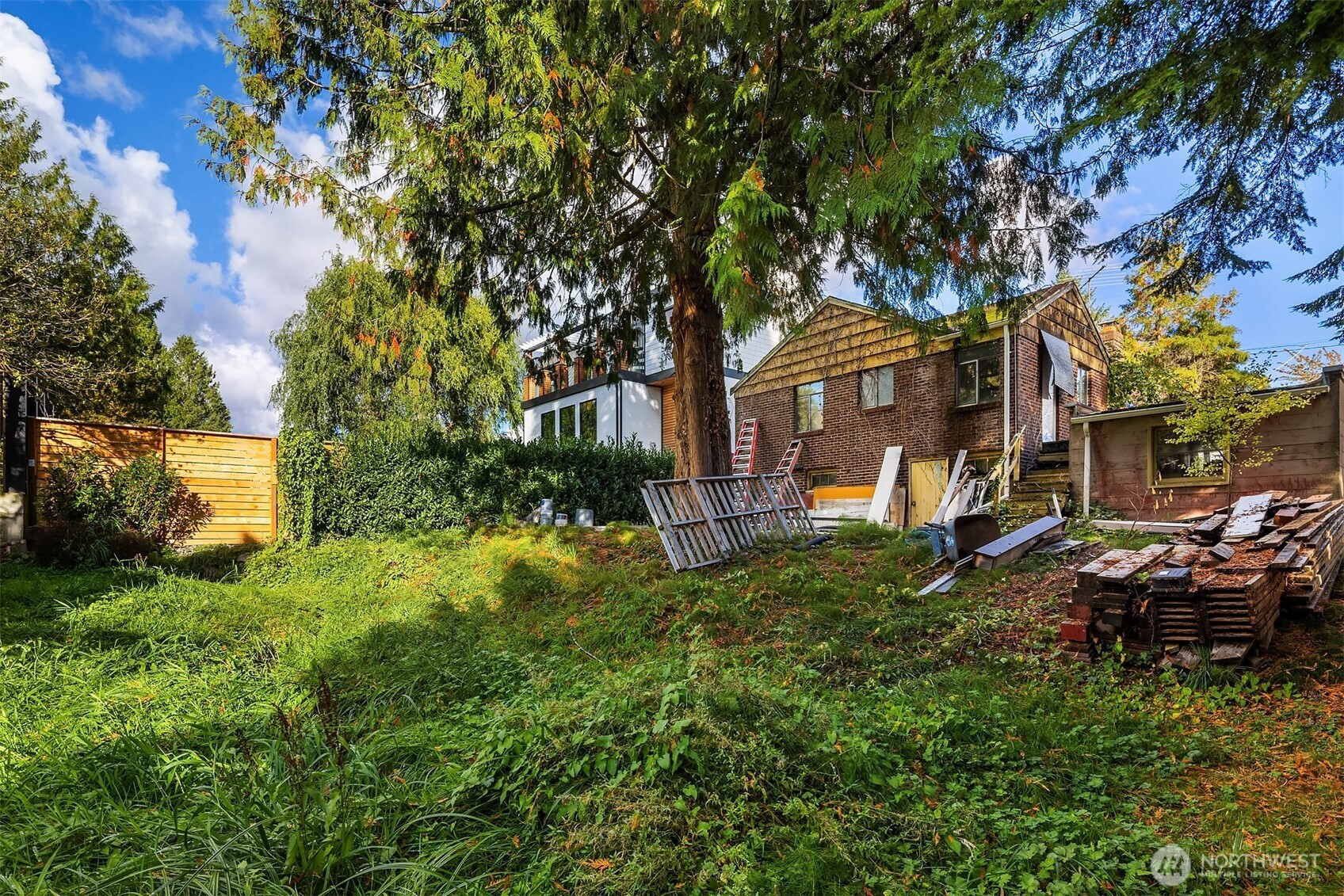 6517 39th Avenue NE, Seattle, WA 98115