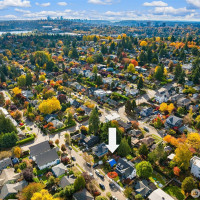 6517 39th Avenue NE, Seattle, WA 98115