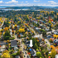 6517 39th Avenue NE, Seattle, WA 98115