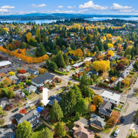 6517 39th Avenue NE, Seattle, WA 98115