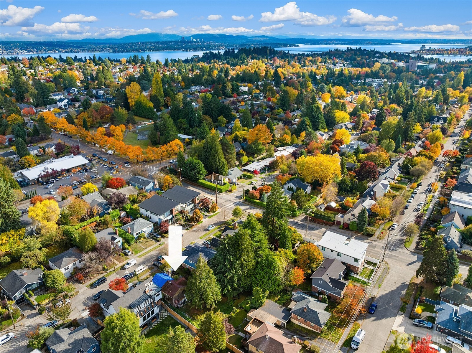 6517 39th Avenue NE, Seattle, WA 98115