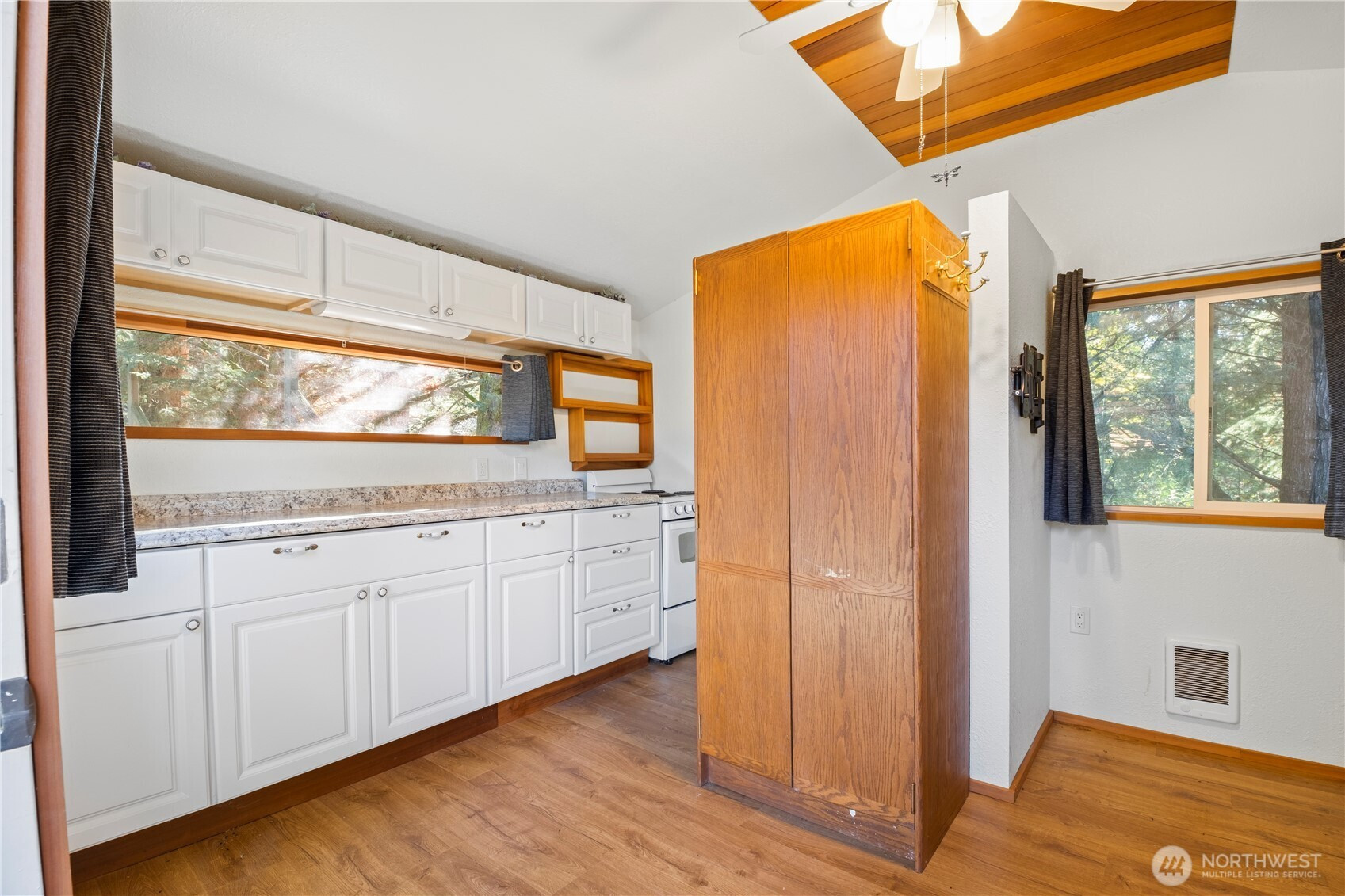 14310 200th Avenue SE, Renton, WA 98059