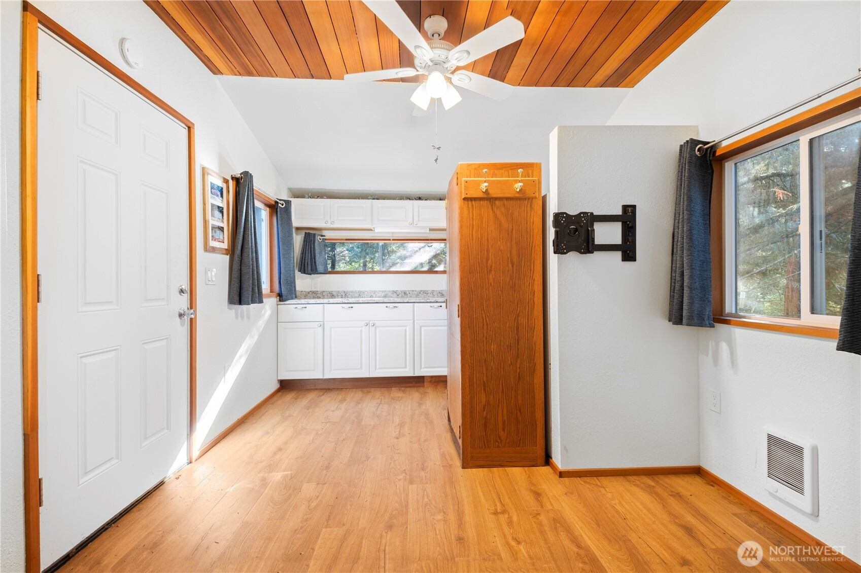 14310 200th Avenue SE, Renton, WA 98059