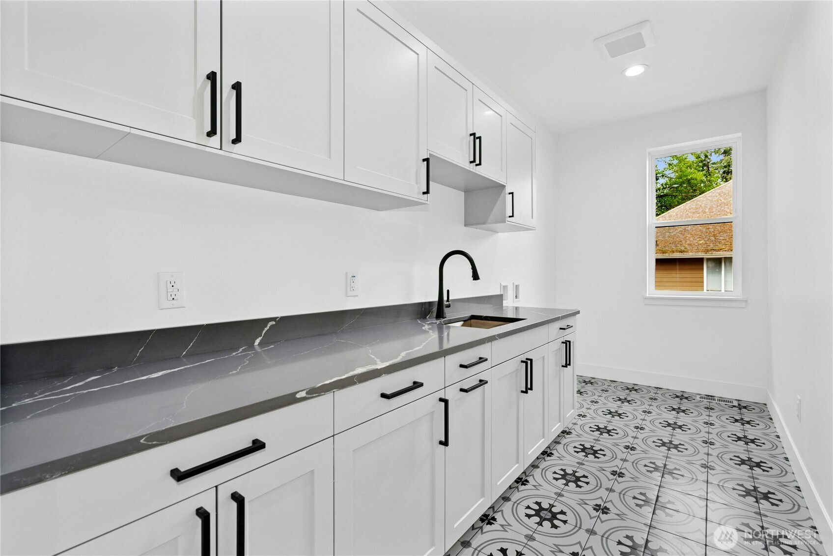 1801 Redmond Place NE, Renton, WA 98056