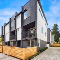 18011 2nd Avenue NE, Shoreline, WA 98155