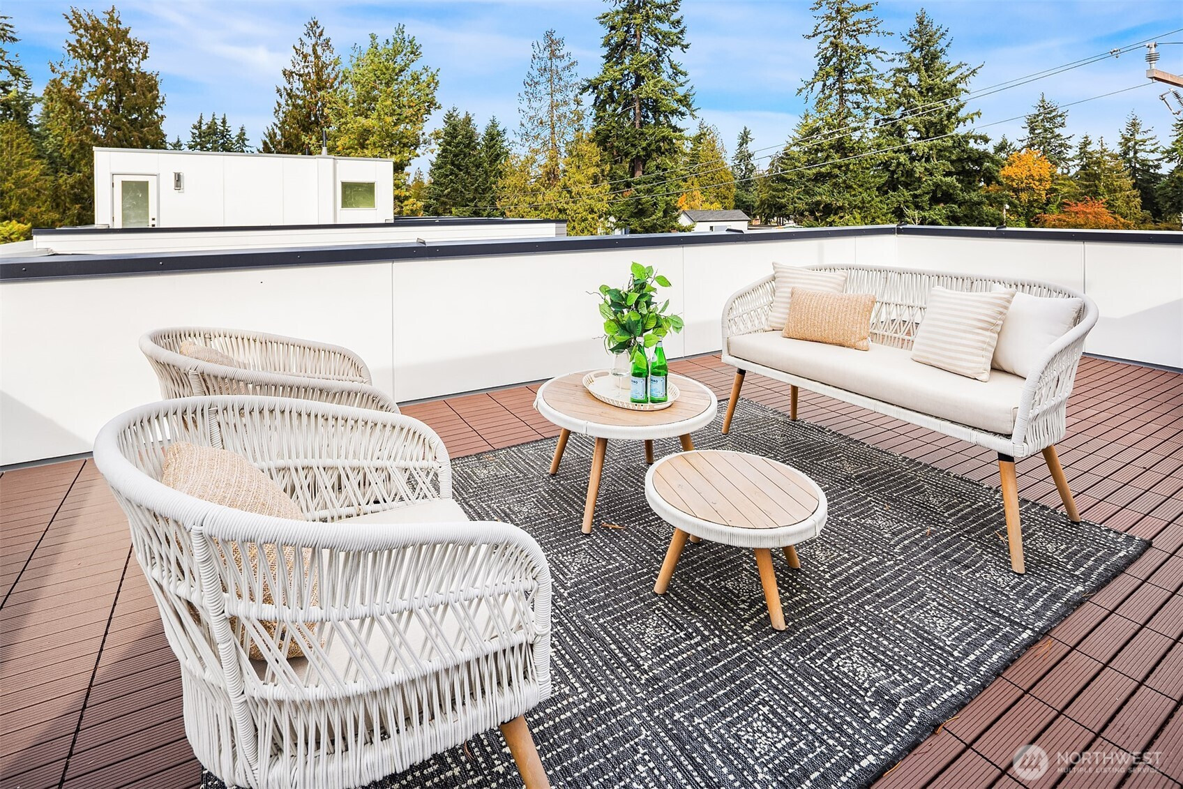 18011 2nd Avenue NE, Shoreline, WA 98155