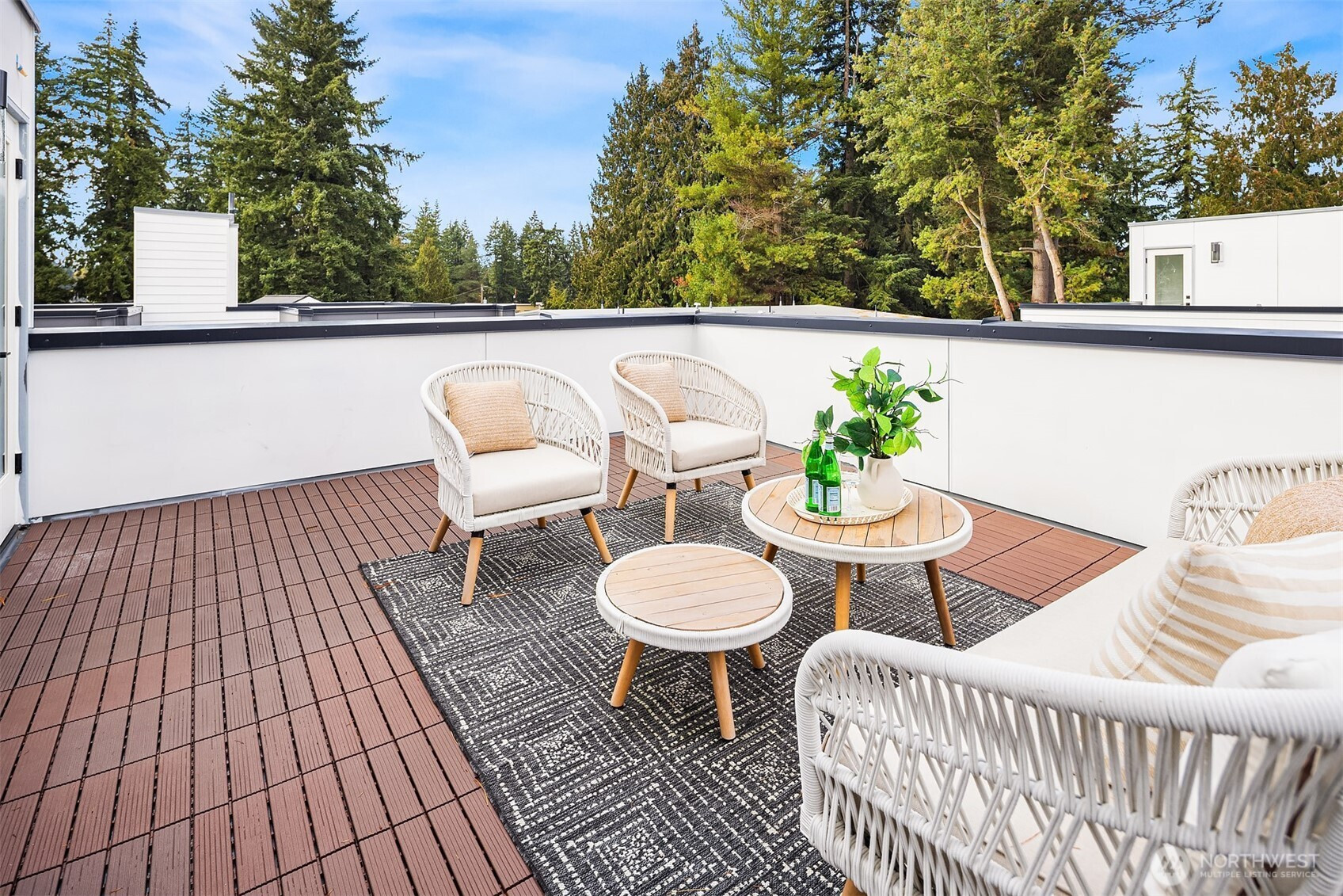 18011 2nd Avenue NE, Shoreline, WA 98155