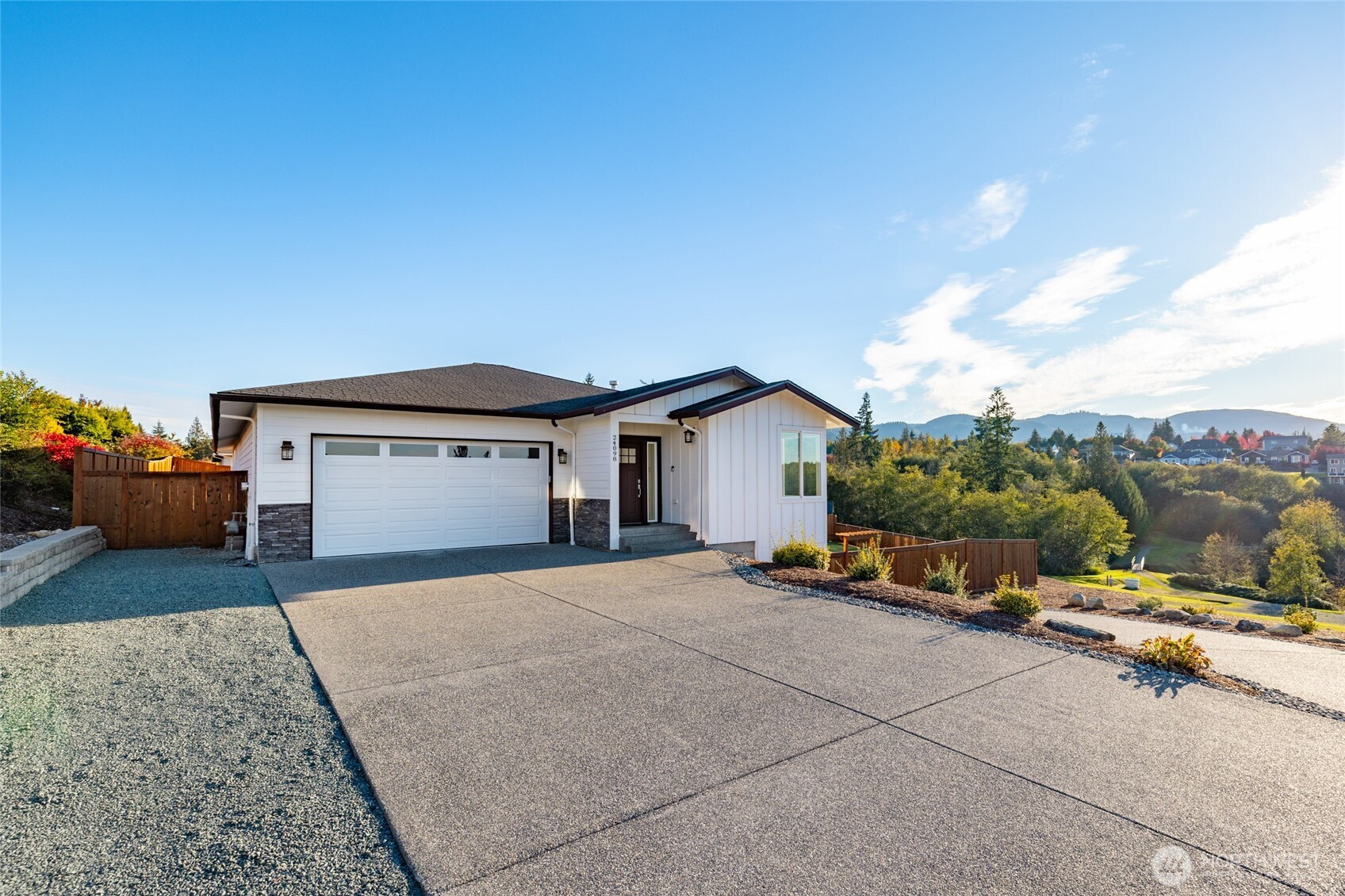 24098 Bass Pro Place, Mount Vernon, WA 98274