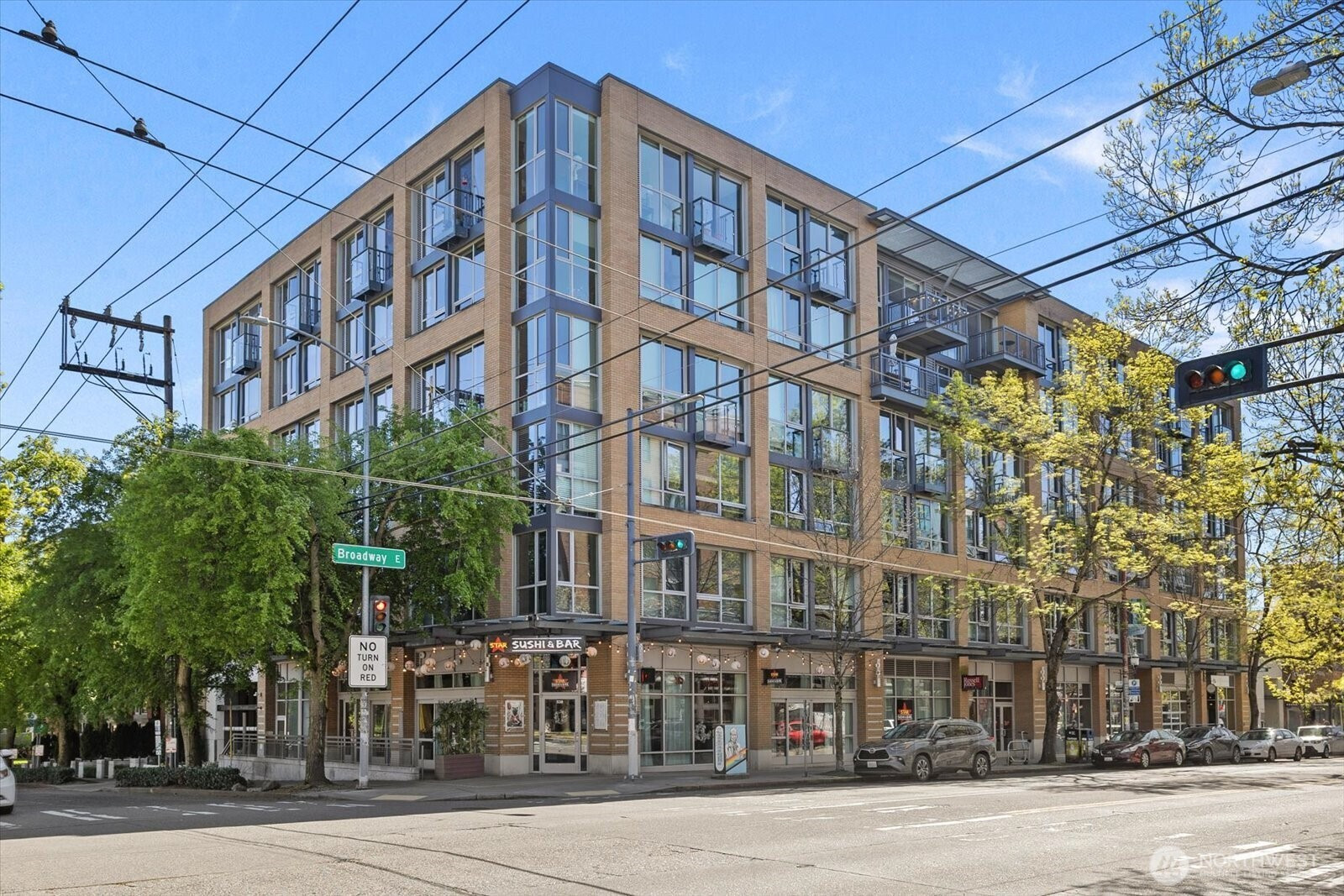 530 Broadway E, Seattle, WA 98102