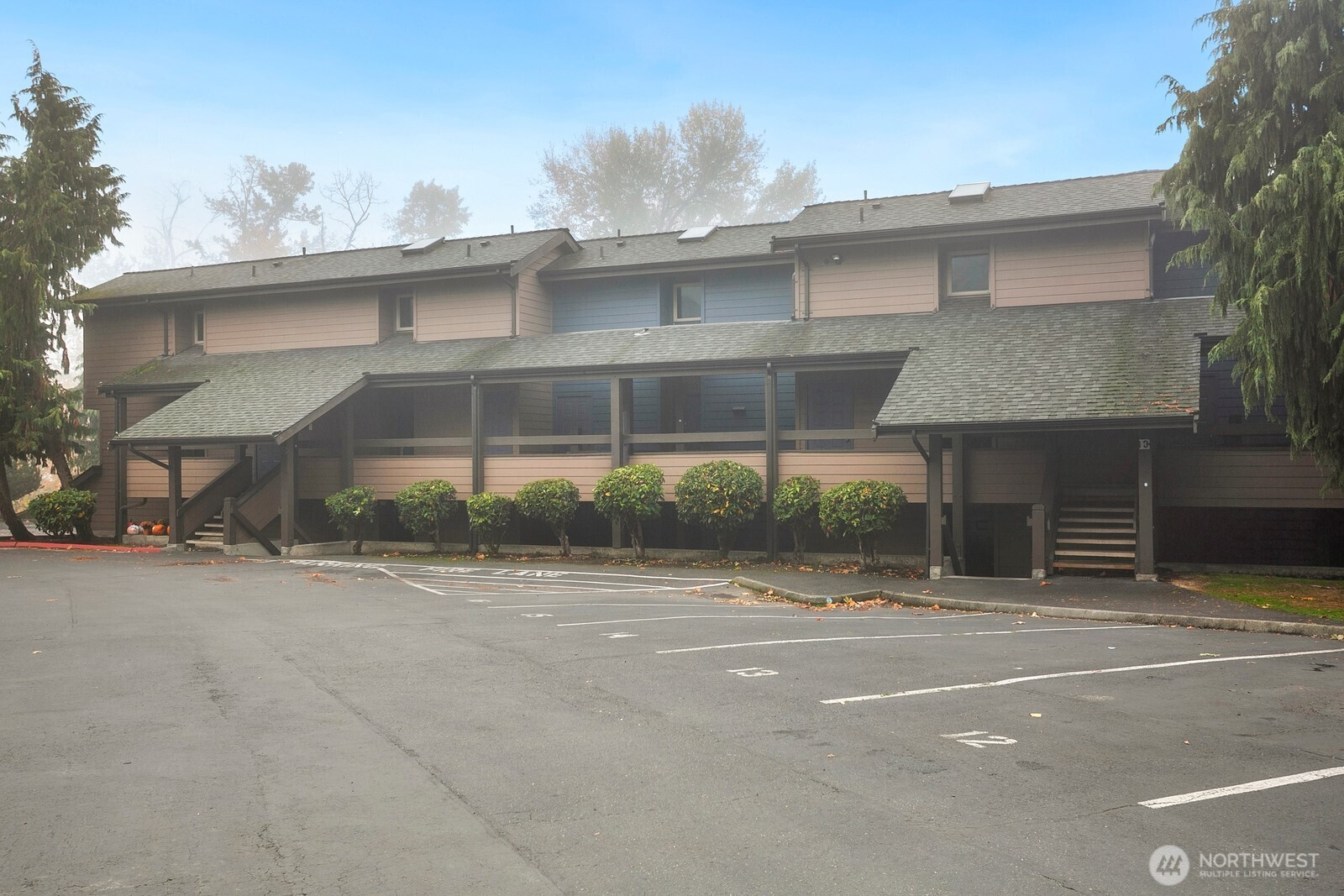 12600 57th Avenue S, Seattle, WA 98178