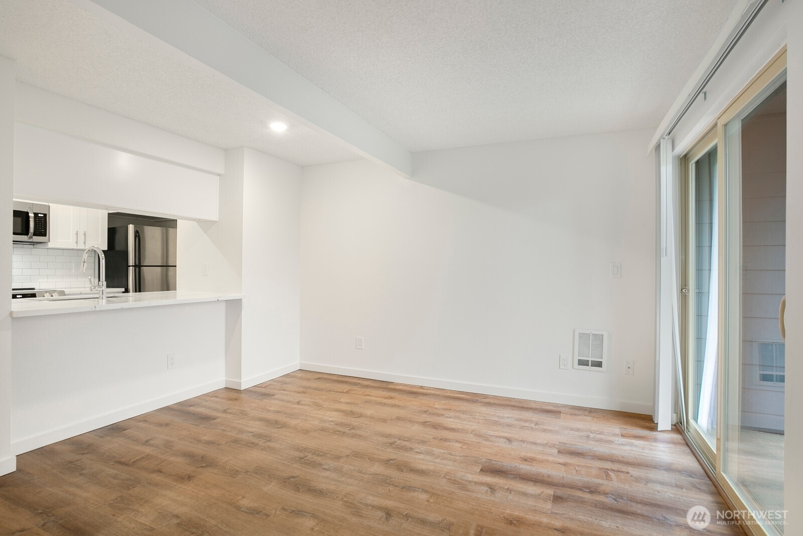 12600 57th Avenue S, Seattle, WA 98178