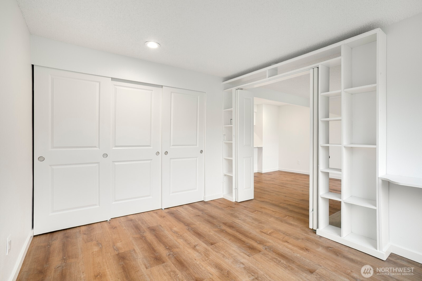 12600 57th Avenue S, Seattle, WA 98178