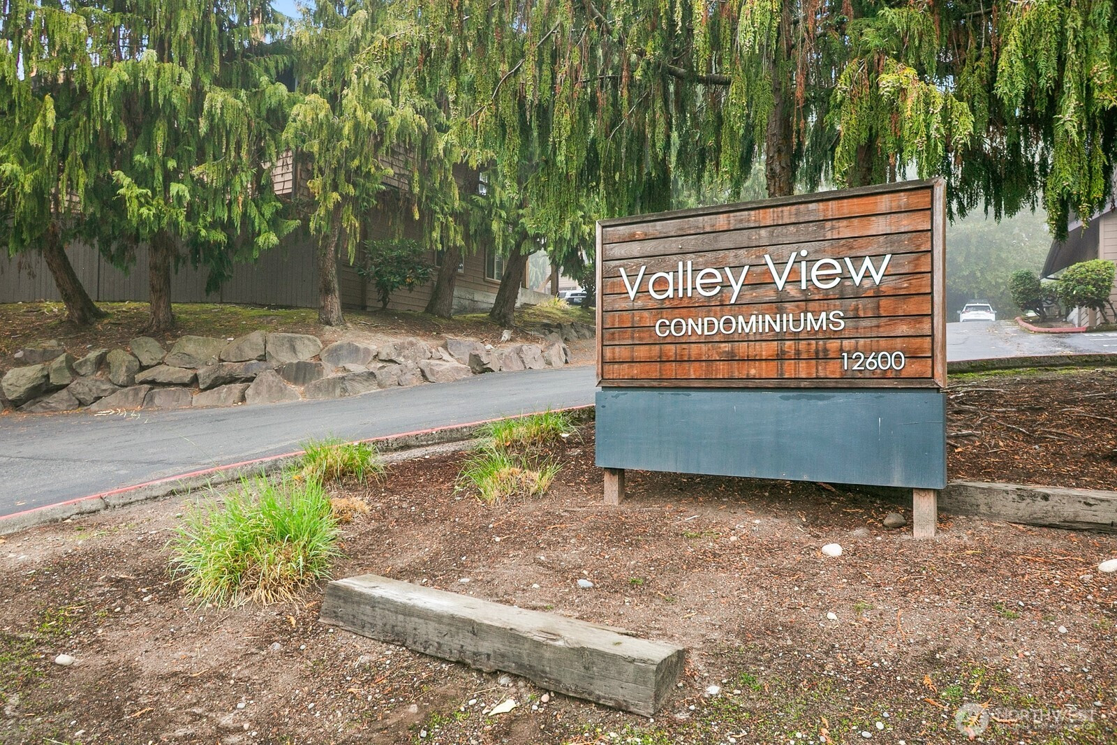 12600 57th Avenue S, Seattle, WA 98178