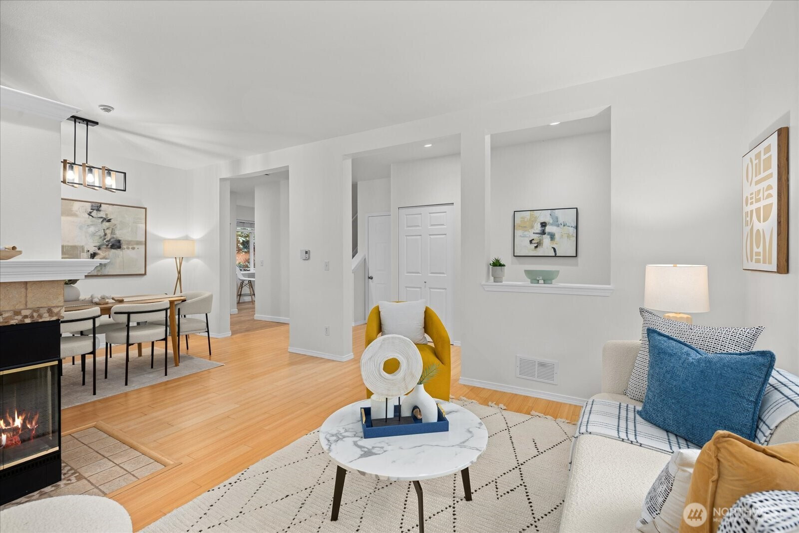 18003 NE 93rd Court, Redmond, WA 98052