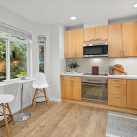 18003 NE 93rd Court, Redmond, WA 98052