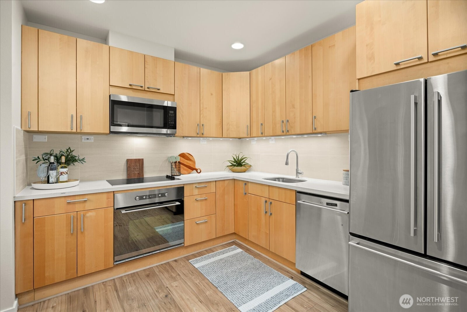 18003 NE 93rd Court, Redmond, WA 98052