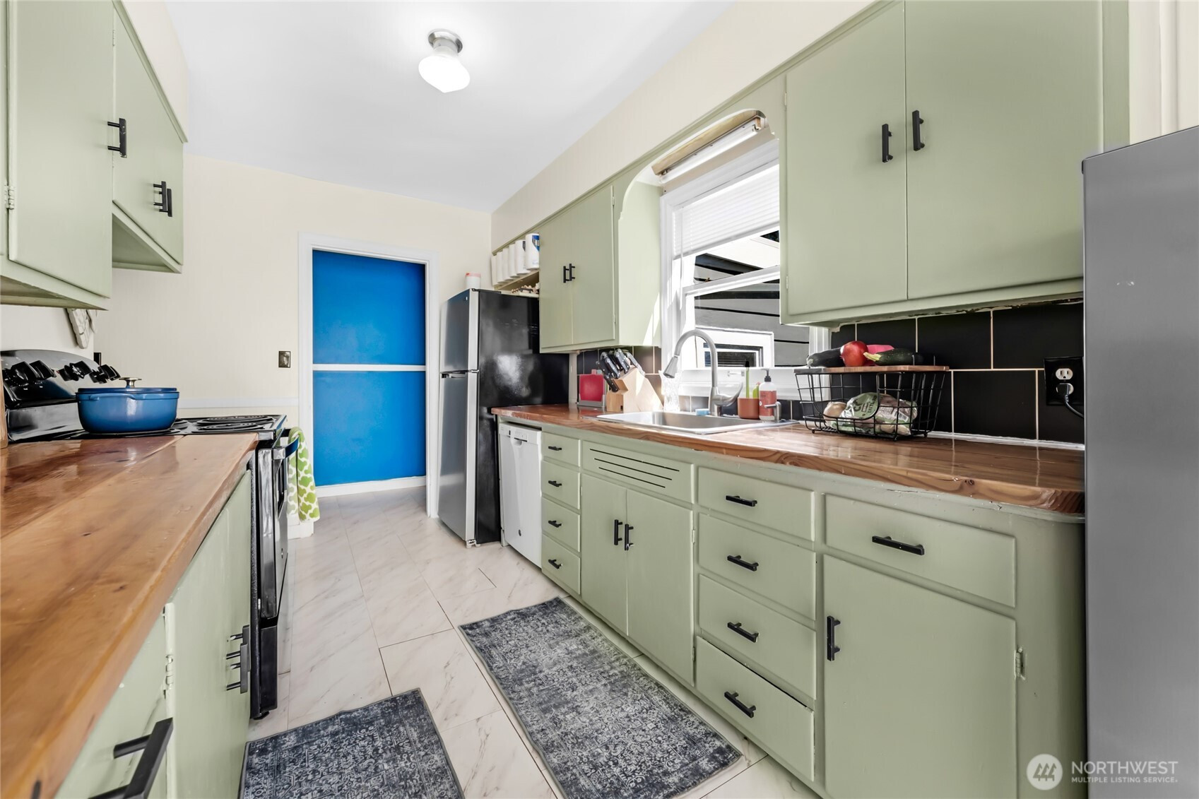 105 N 5th Street, Mount Vernon, WA 98273