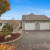 22551 SE 42nd Court, Issaquah, WA 98029