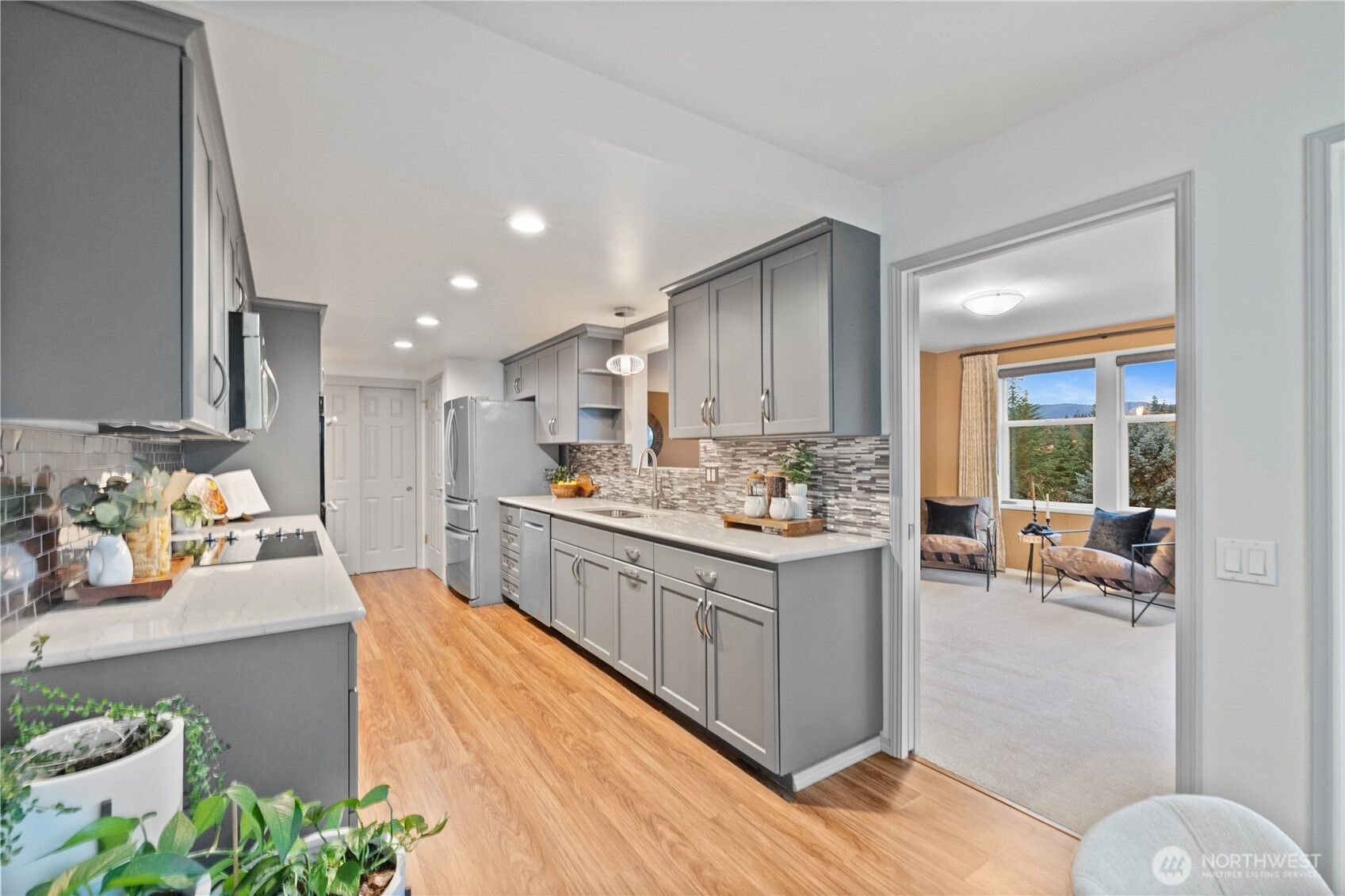 22551 SE 42nd Court, Issaquah, WA 98029