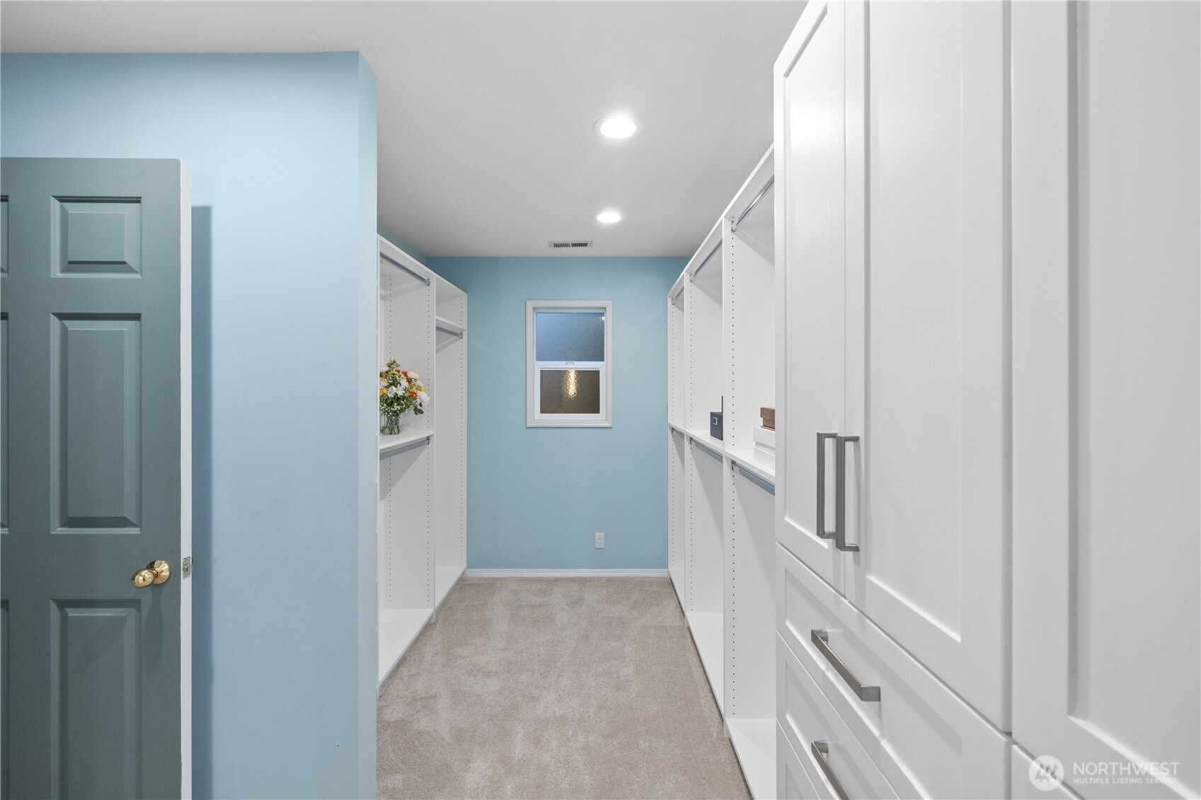 22551 SE 42nd Court, Issaquah, WA 98029