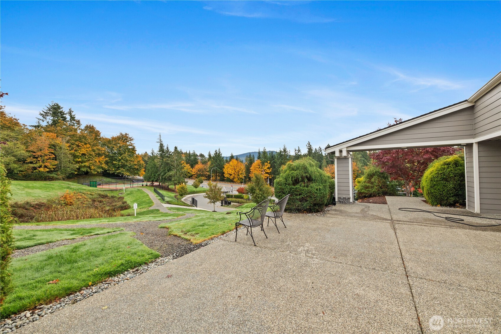 22551 SE 42nd Court, Issaquah, WA 98029