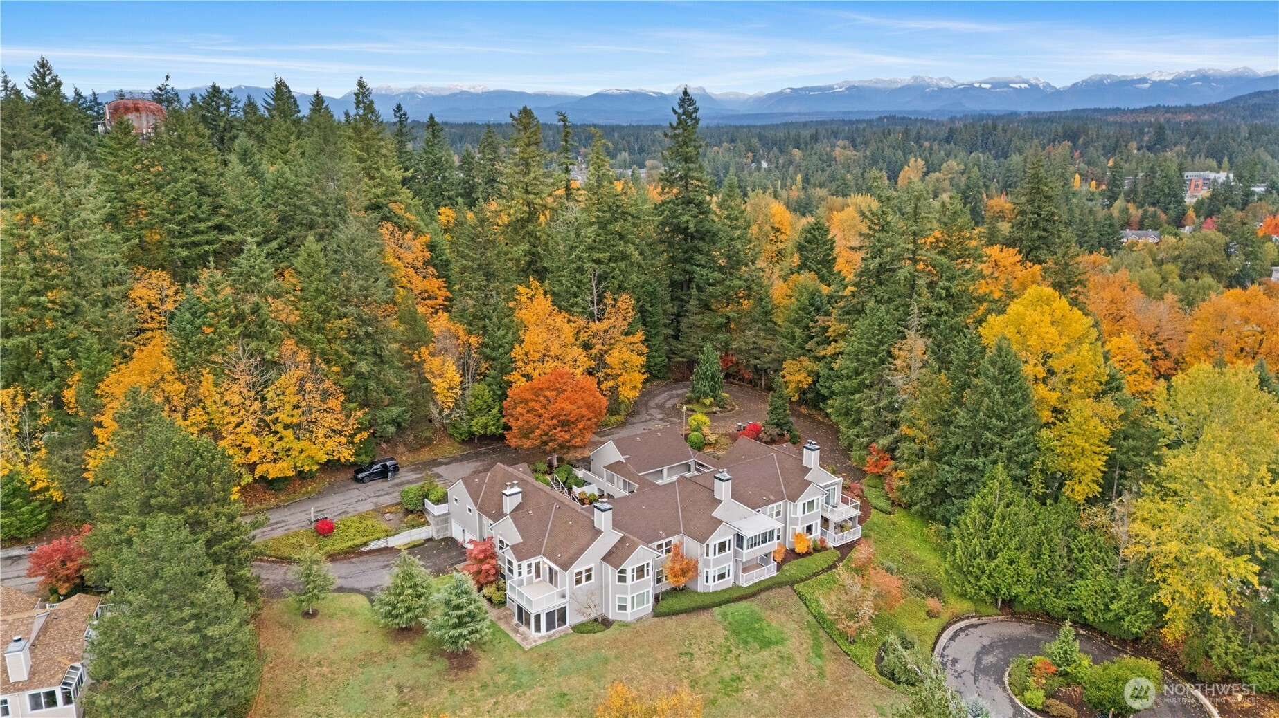 22551 SE 42nd Court, Issaquah, WA 98029