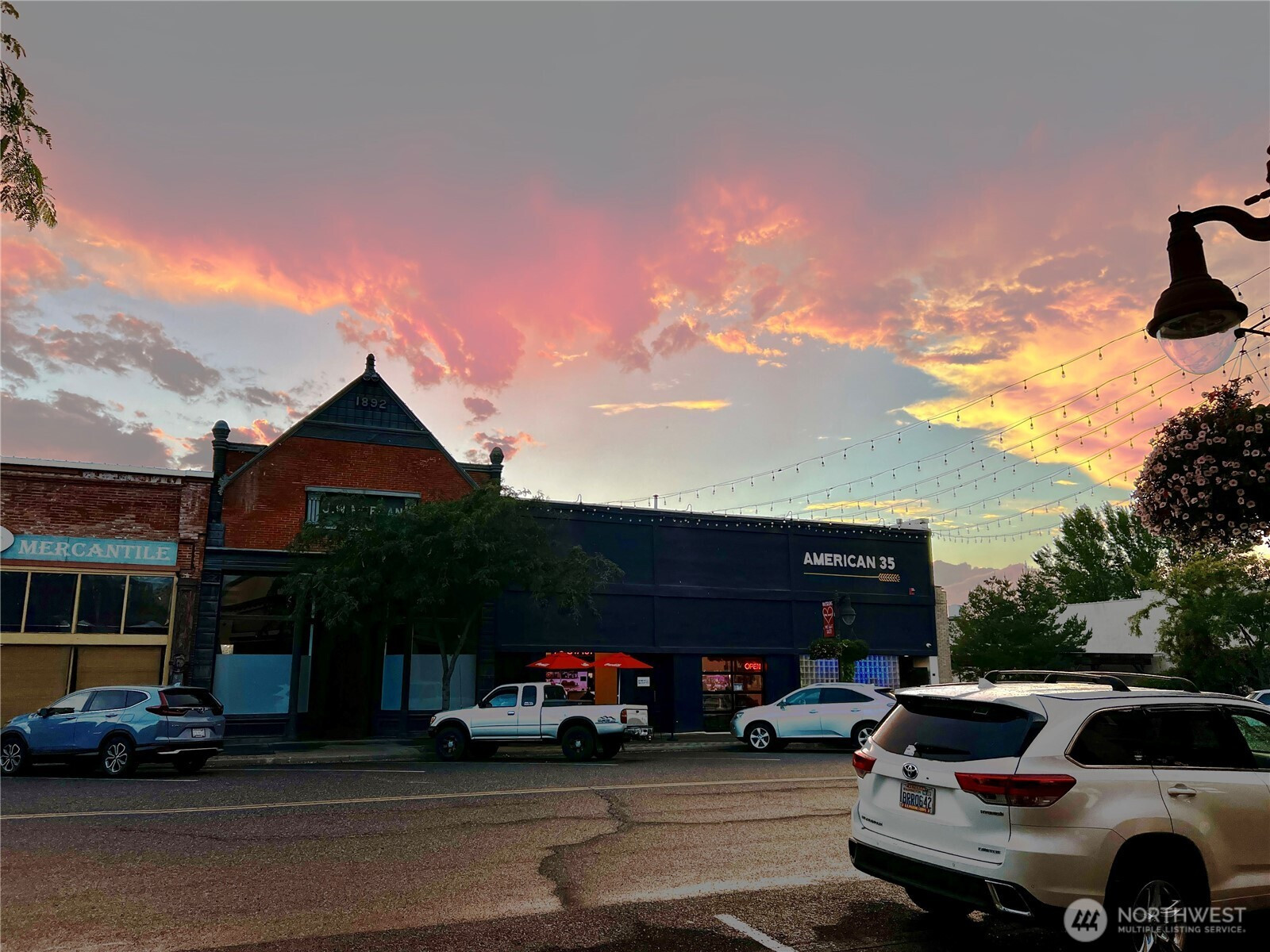 128 Main Street, Waitsburg, WA 99361