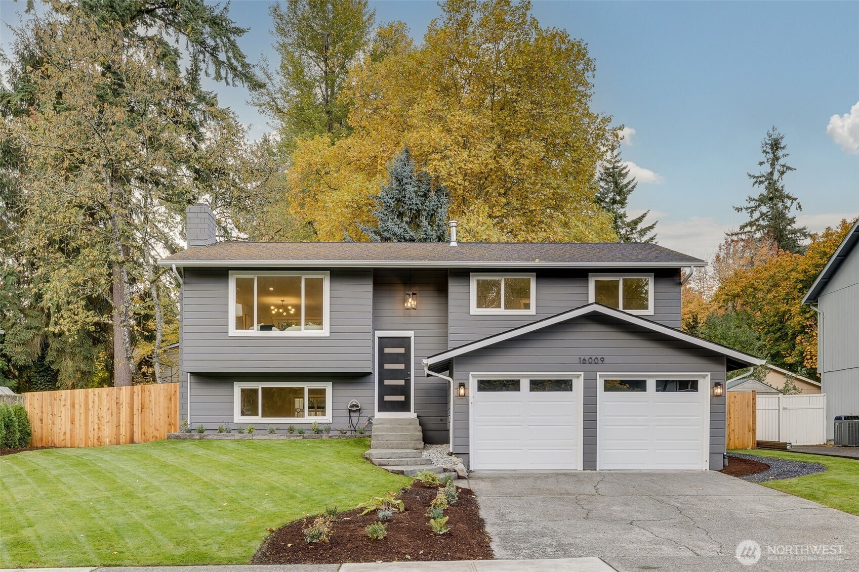 16009 NE 106th Street, Redmond, WA 98052