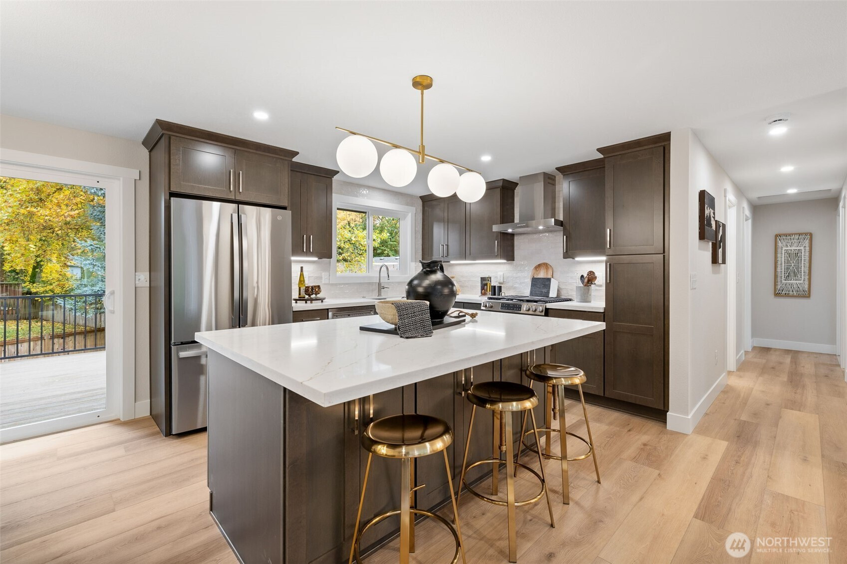 16009 NE 106th Street, Redmond, WA 98052