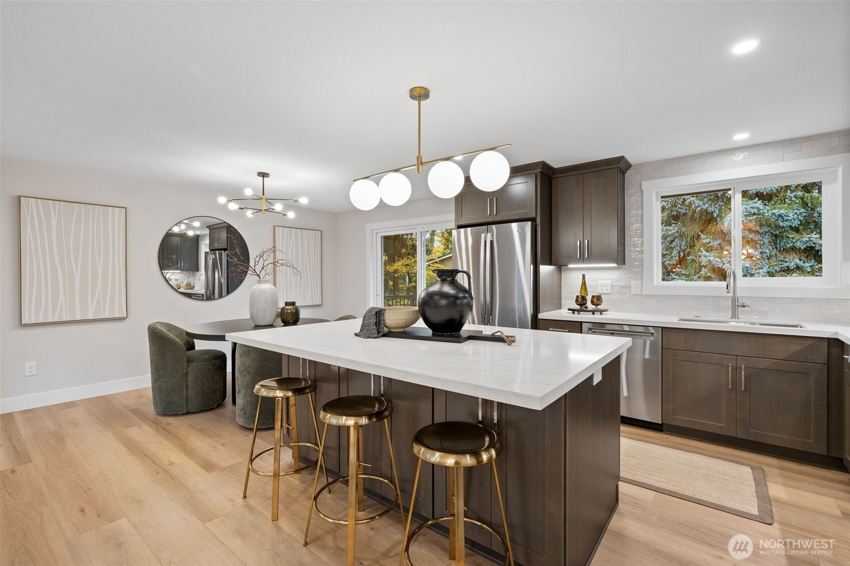 16009 NE 106th Street, Redmond, WA 98052