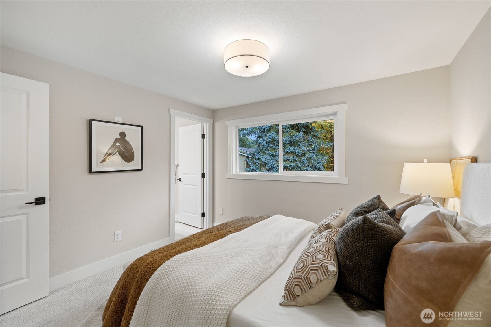 16009 NE 106th Street, Redmond, WA 98052