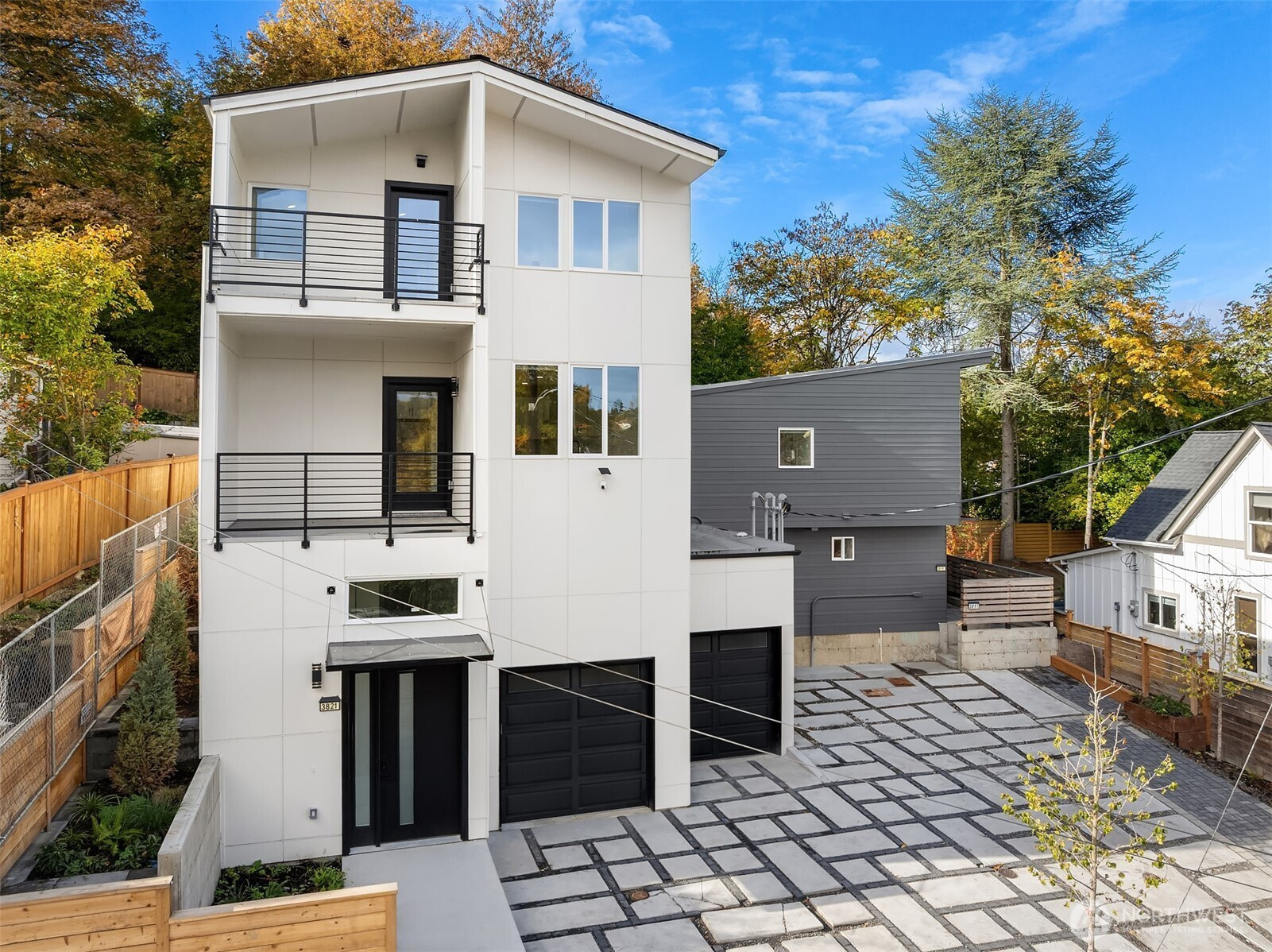 3821 Letitia Avenue S, Seattle, WA 98118