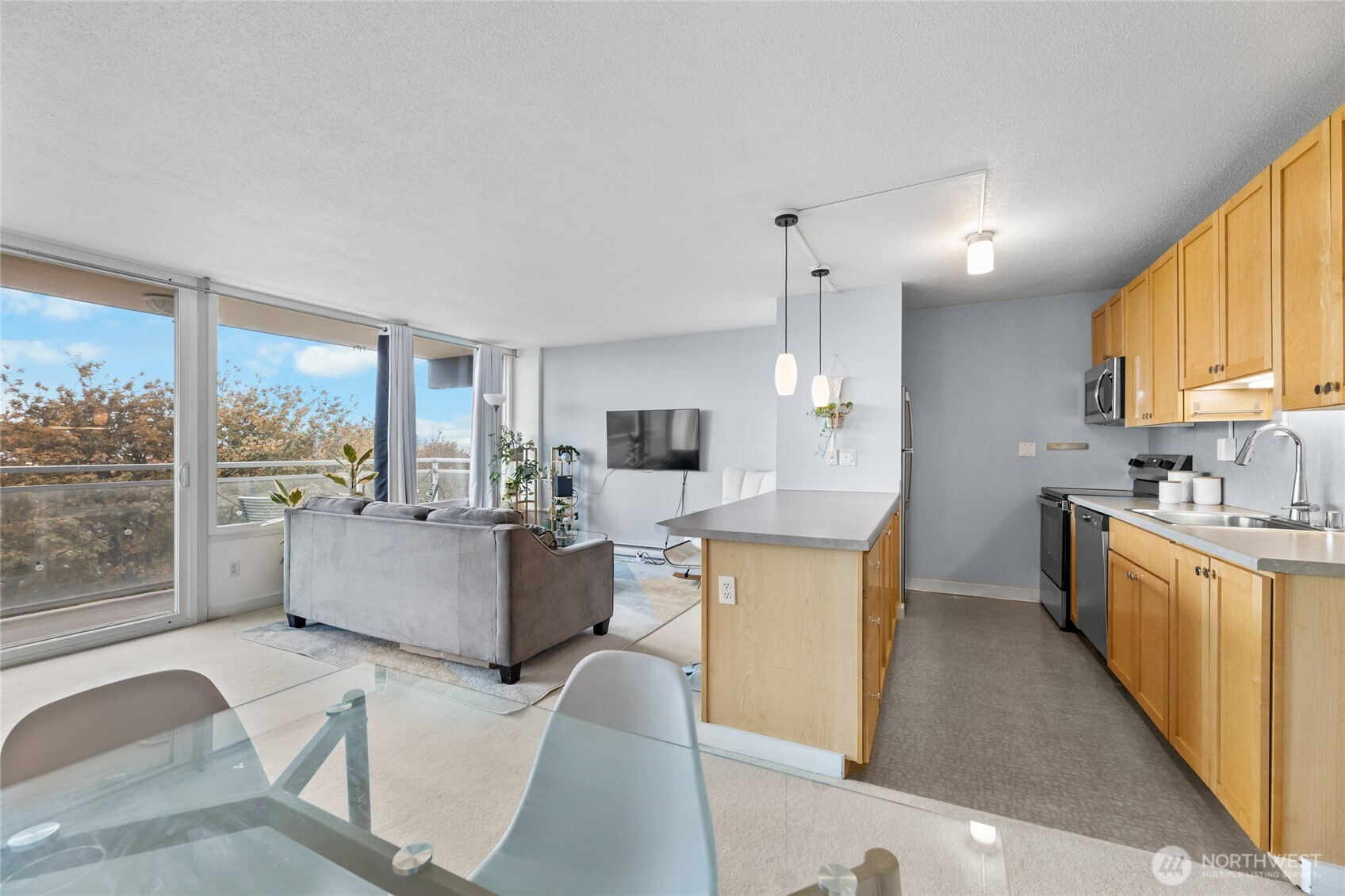 235 Broadway, Tacoma, WA 98402