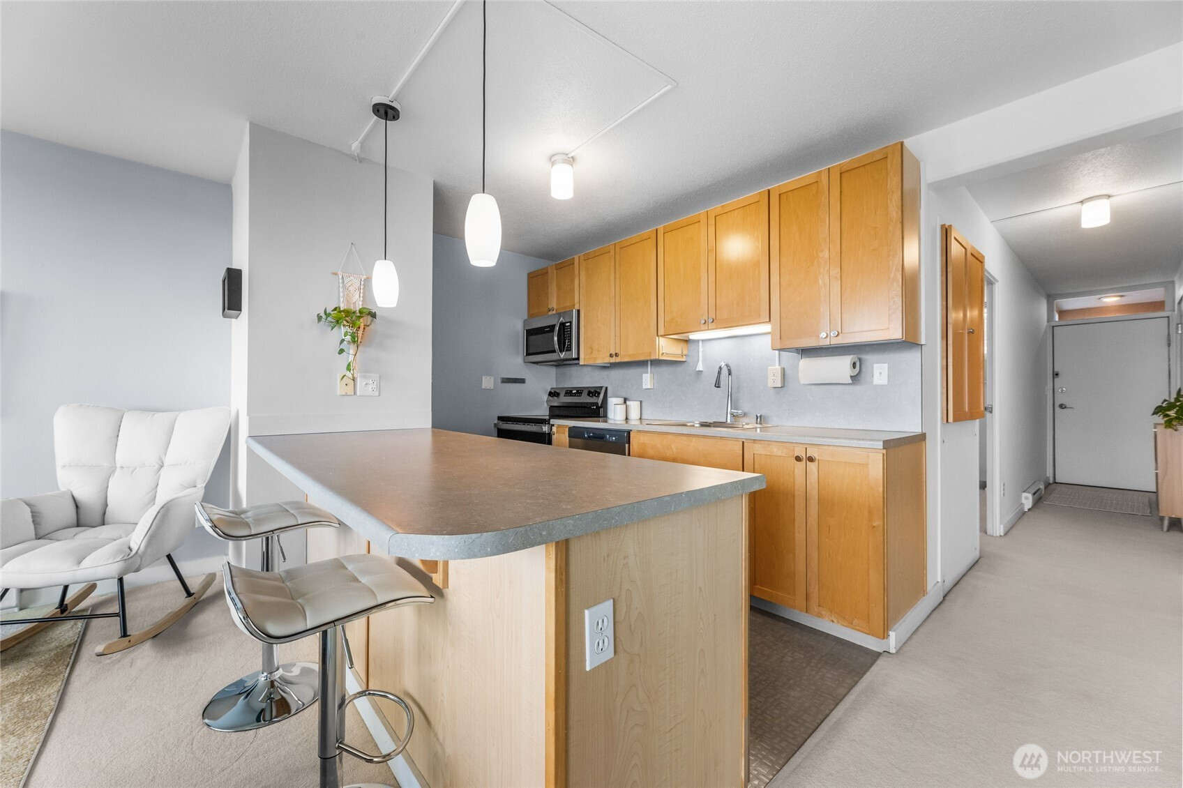 235 Broadway, Tacoma, WA 98402