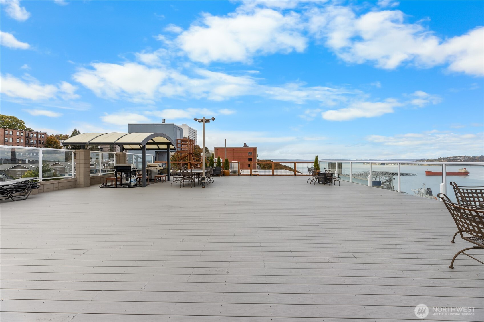 235 Broadway, Tacoma, WA 98402