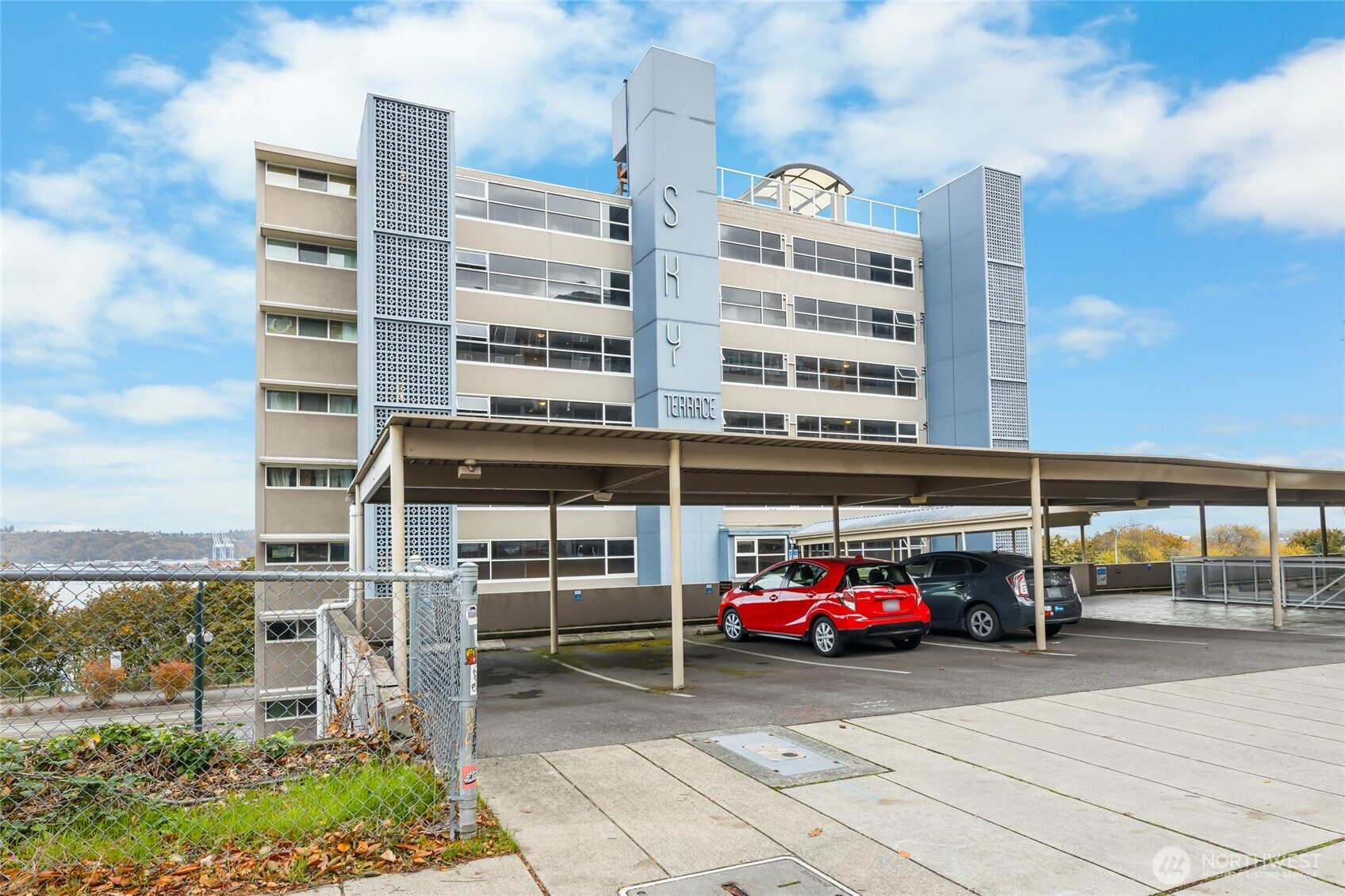 235 Broadway, Tacoma, WA 98402