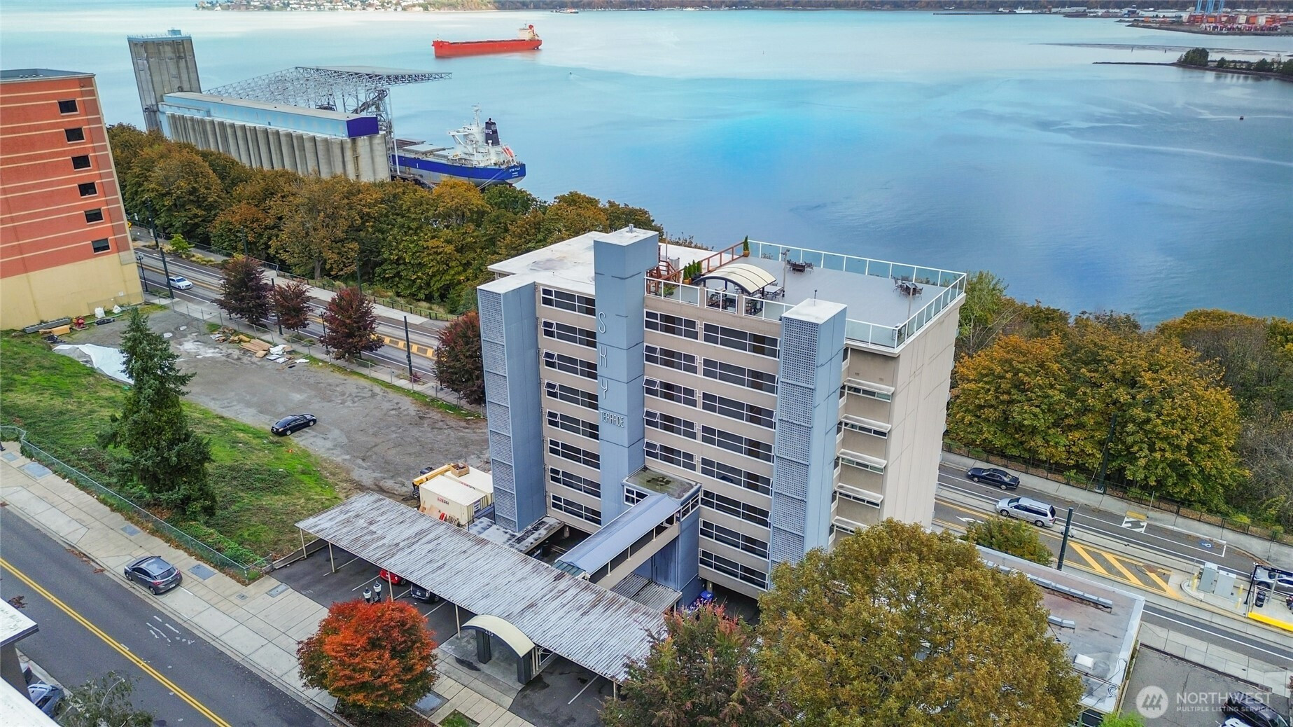 235 Broadway, Tacoma, WA 98402