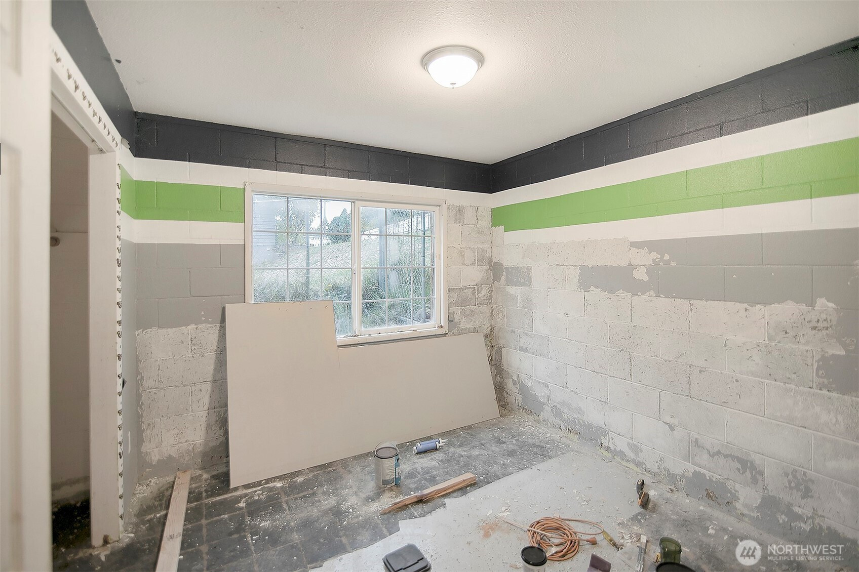 2404 Bloyd Street, Kelso, WA 98626